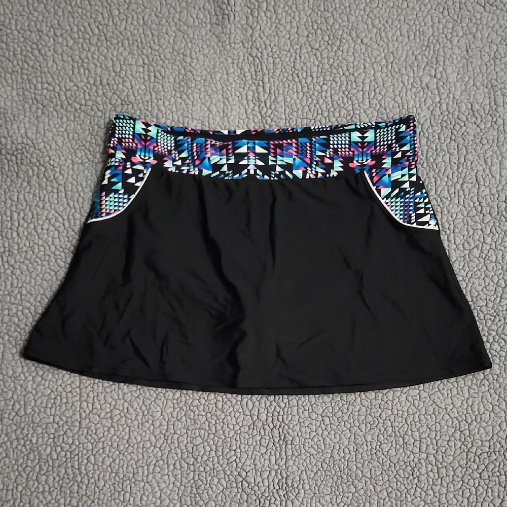 Women's Swim Skirt Black With Geometric Print Size Large